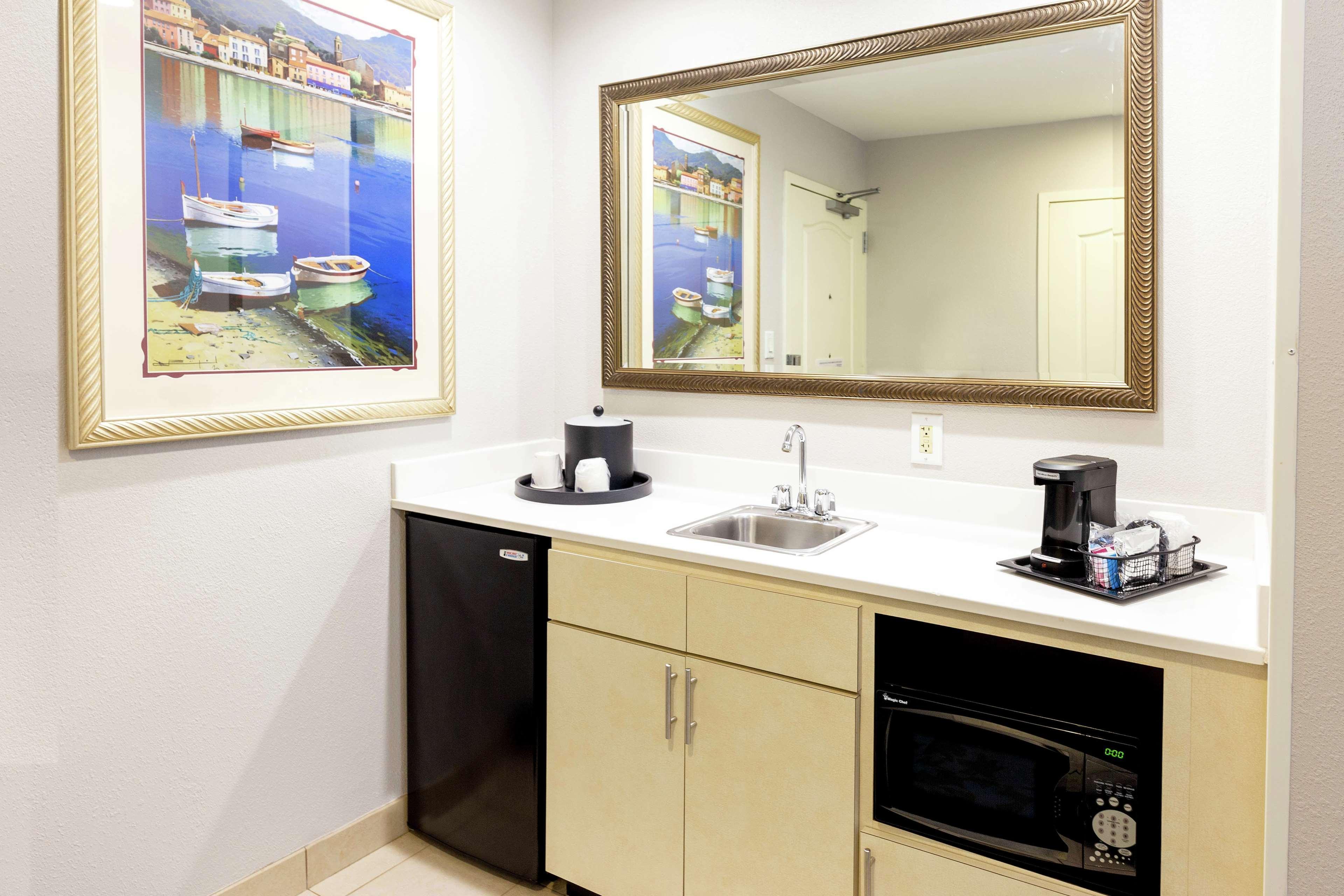 Hampton Inn & Suites Jacksonville Deerwood Park Exterior foto