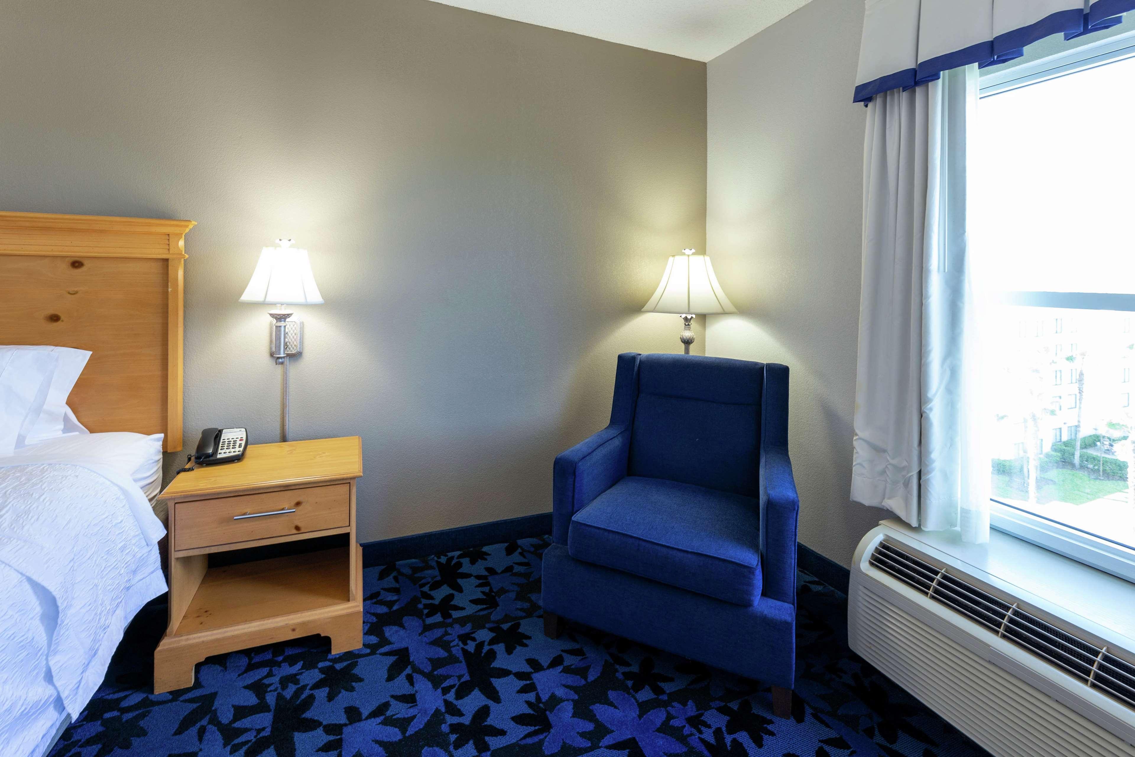 Hampton Inn & Suites Jacksonville Deerwood Park Exterior foto
