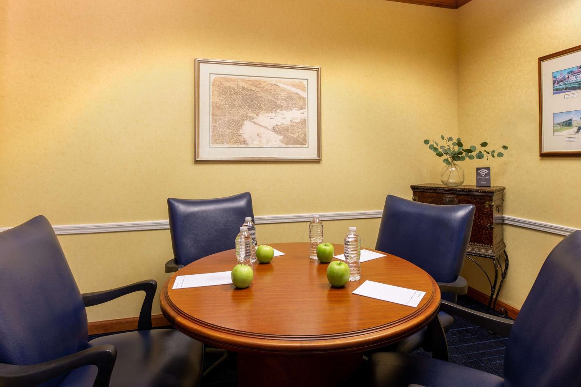Hampton Inn & Suites Jacksonville Deerwood Park Exterior foto