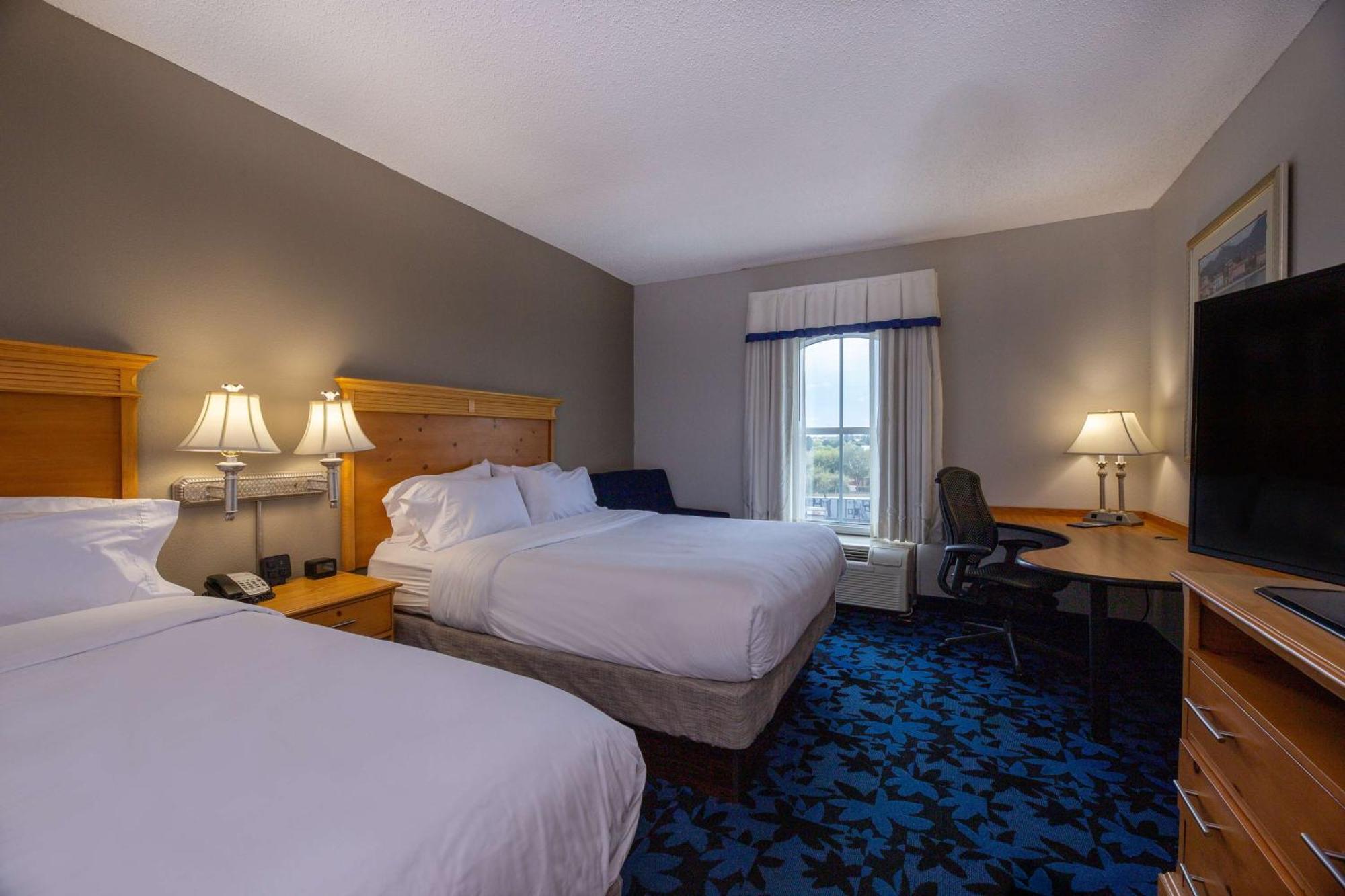 Hampton Inn & Suites Jacksonville Deerwood Park Exterior foto