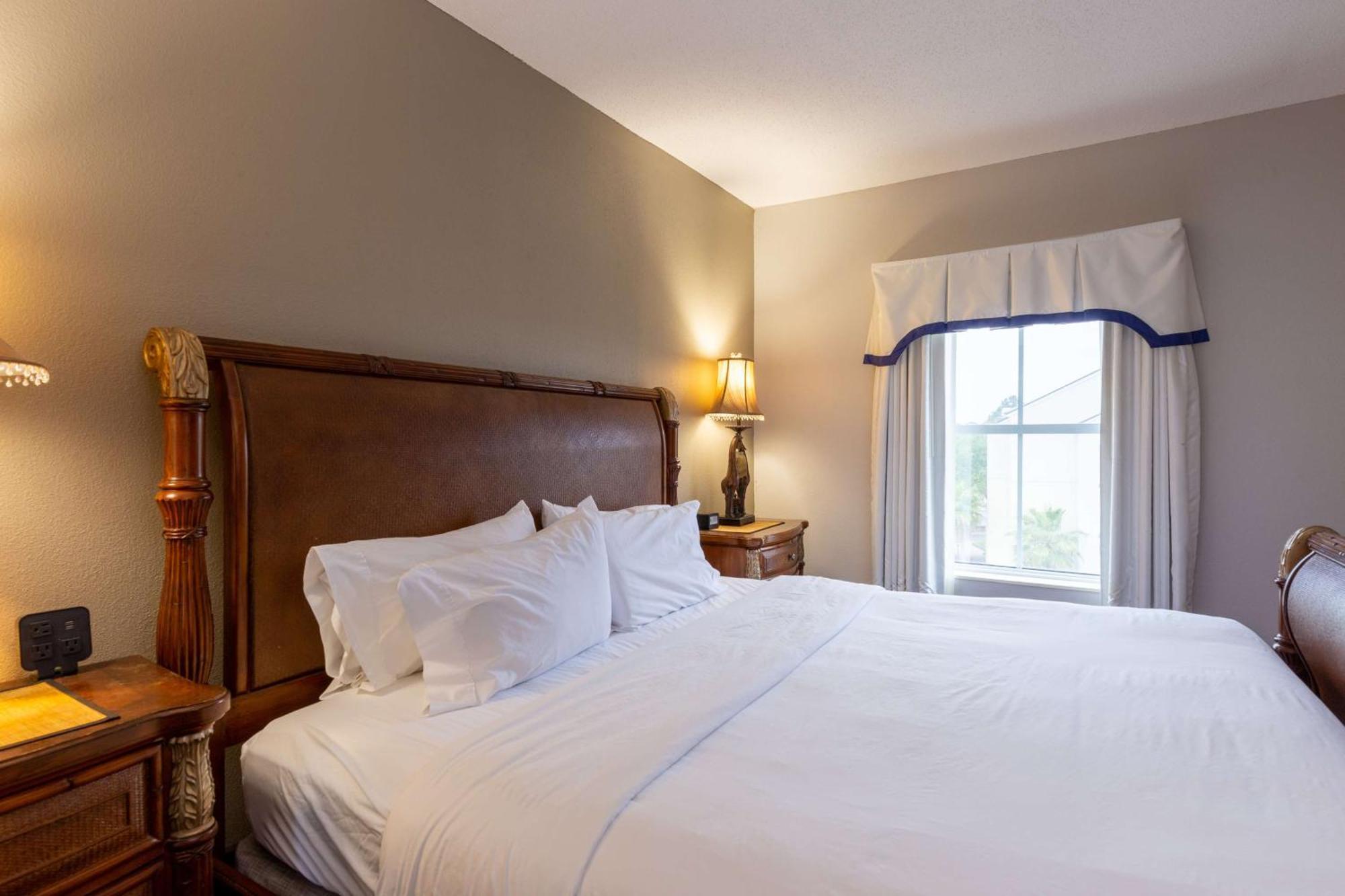 Hampton Inn & Suites Jacksonville Deerwood Park Exterior foto